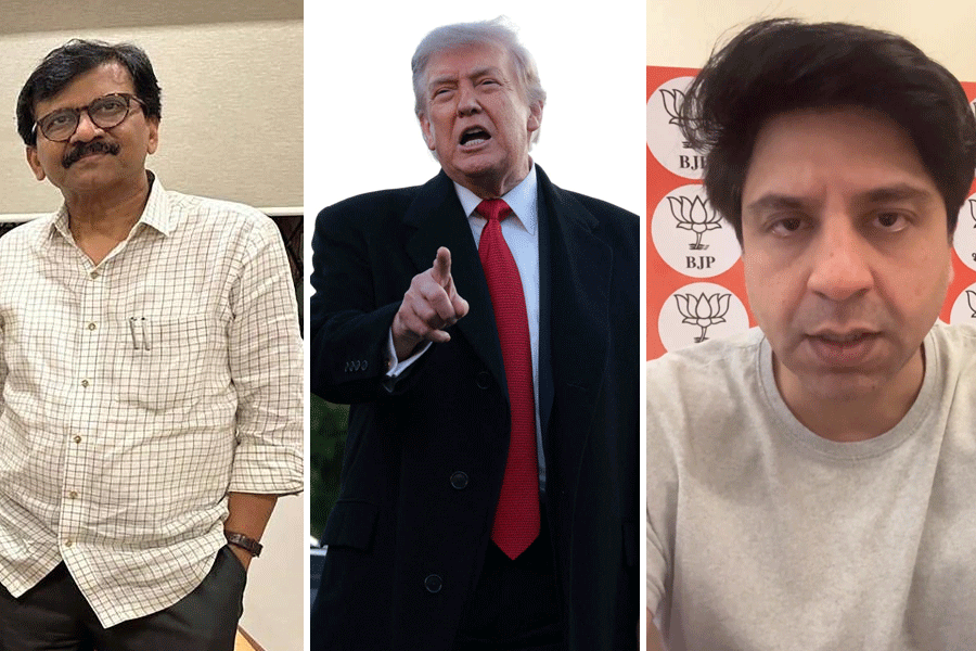 Trump Congratulates Modi